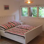 فندق مبيت وإفطار Bnb Erlach 3*