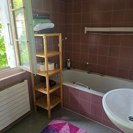 Bed and breakfast Bnb Erlach 3*