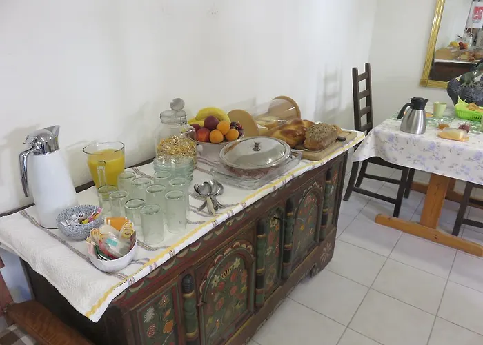 Bed and Breakfast Bnb Erlach 3*